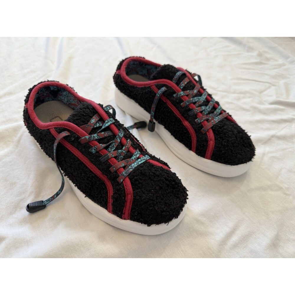 HEY DUDE Womens Size 5 Karina Sherpa Sneakers Moonless Sangria Teen Junior